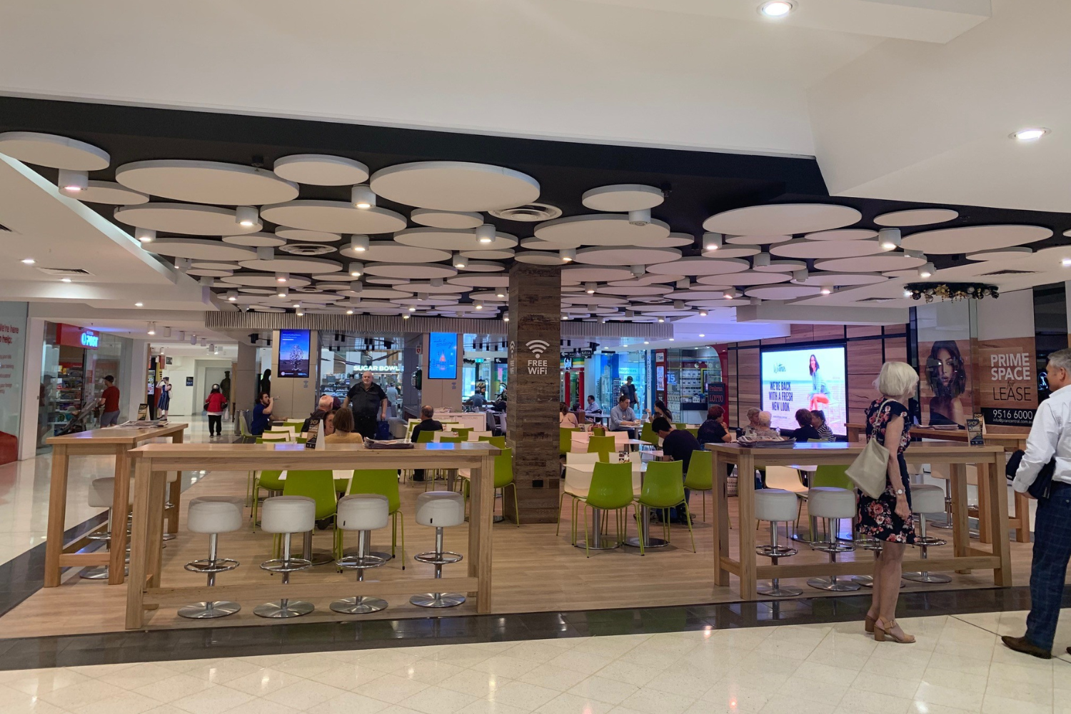 Food Court